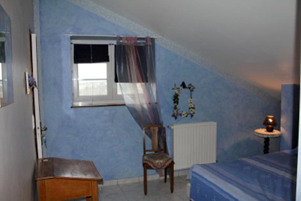 Gite De Fontepaisse Saint-Jean-en-Royans Habitación foto